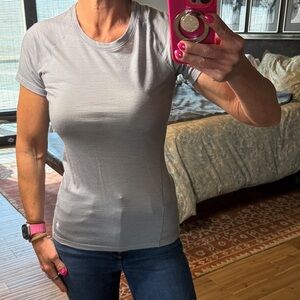 Women's Gray Short Sleeve Top Merino Wool Small